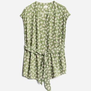 Green flower maternity blouse, size Medium